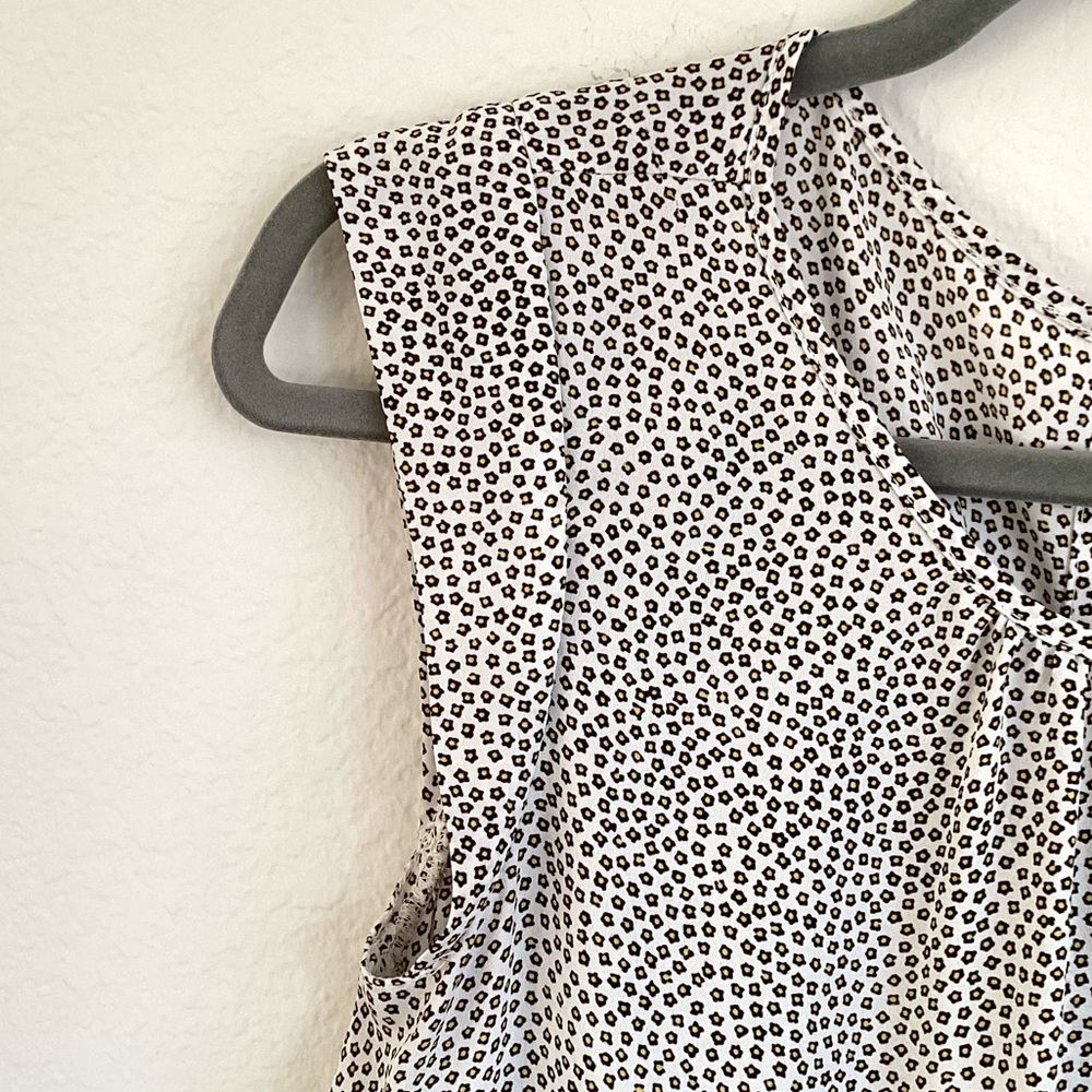 \Loft\ Tiny Florals Top - image 6